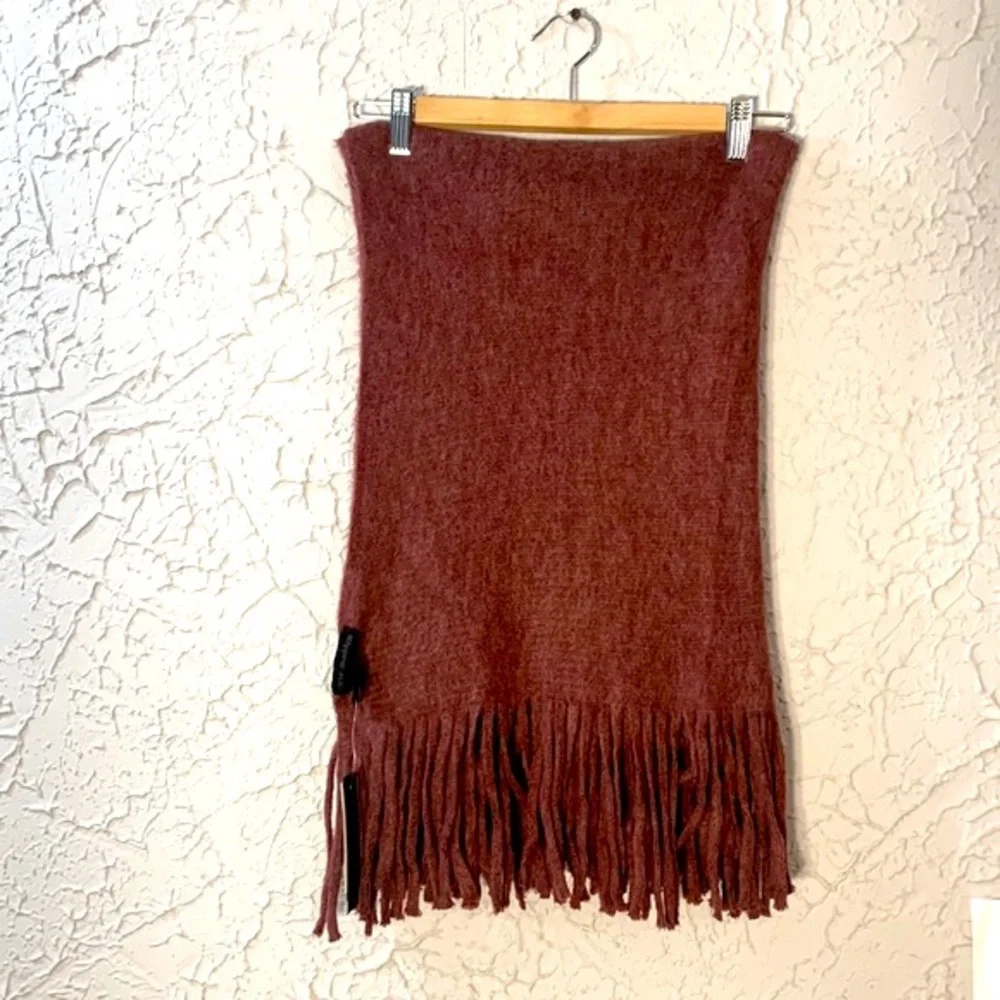 Steve Madden Blanket Wrap Scarf Maroon OS